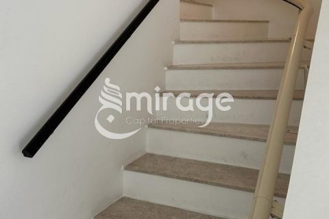 Shtëpi në qytet në Al Reef, Abu Dhabi, Emiratet e Bashkuara Arabe 5 dhoma gjumi, 273.4 m2. № 596755 - Foto 3