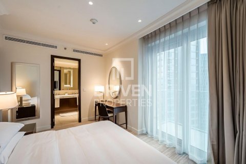 Apartament në Downtown Dubai (Downtown Burj Dubai), Dubai, Emiratet e Bashkuara Arabe 2 dhoma gjumi, 135 m2. № 602918 - Foto 16