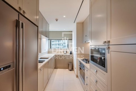 Apartament në Downtown Dubai (Downtown Burj Dubai), Dubai, Emiratet e Bashkuara Arabe 2 dhoma gjumi, 135 m2. № 602918 - Foto 19