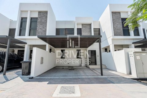 Vila v DAMAC Hills (Akoya by DAMAC), Dubai, SAE 3 ložnice, 175 m² Č.: 602910 - fotografie 11