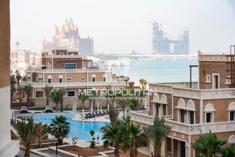 Apartment in Palm Jumeirah, Dubai, UAE 4 bedrooms, 314 sq.m. № 593074 - photo 21