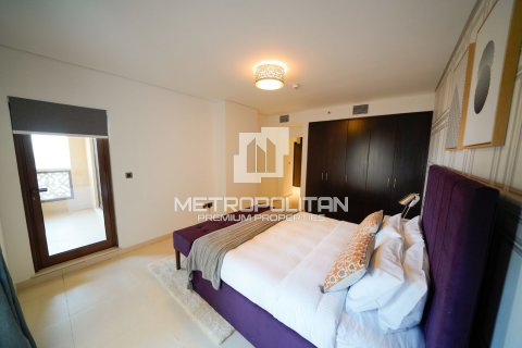 Apartment in Palm Jumeirah, Dubai, UAE 4 bedrooms, 314 sq.m. № 593074 - photo 14