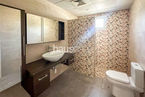 Vila di Meadows, Dubai, UAE 5 bilik tidur, 540 meter persegi № 626954 - foto 22