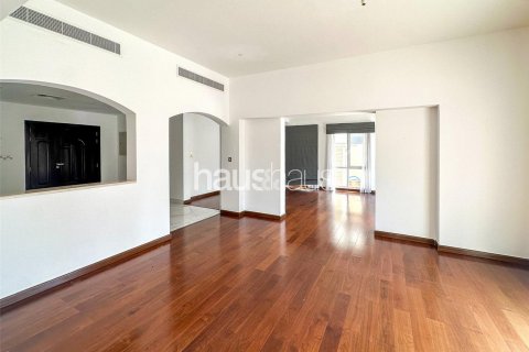 Vila di Meadows, Dubai, UAE 5 bilik tidur, 540 meter persegi № 626954 - foto 6