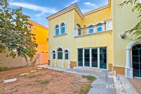 Vila v Jumeirah Park, Dubai, SAE 3 ložnice, 285 m² Č.: 586604 - fotografie 2