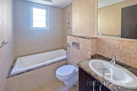 Vila v Jumeirah Park, Dubai, SAE 3 ložnice, 285 m² Č.: 586604 - fotografie 12