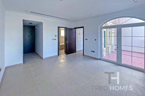 Vila v Jumeirah Park, Dubai, SAE 3 ložnice, 285 m² Č.: 586604 - fotografie 16