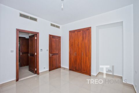 Villa in Arabian Ranches 2, Dubai, UAE 4 bedrooms, 300 sq.m. № 586602 - photo 15