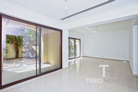 Villa in Arabian Ranches 2, Dubai, UAE 4 bedrooms, 300 sq.m. № 586602 - photo 7