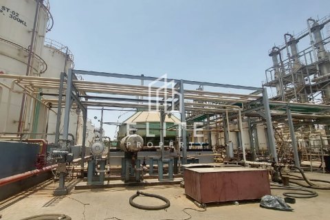 Factory in Sharjah, UAE 10000 sq.m. № 623547 - photo 22