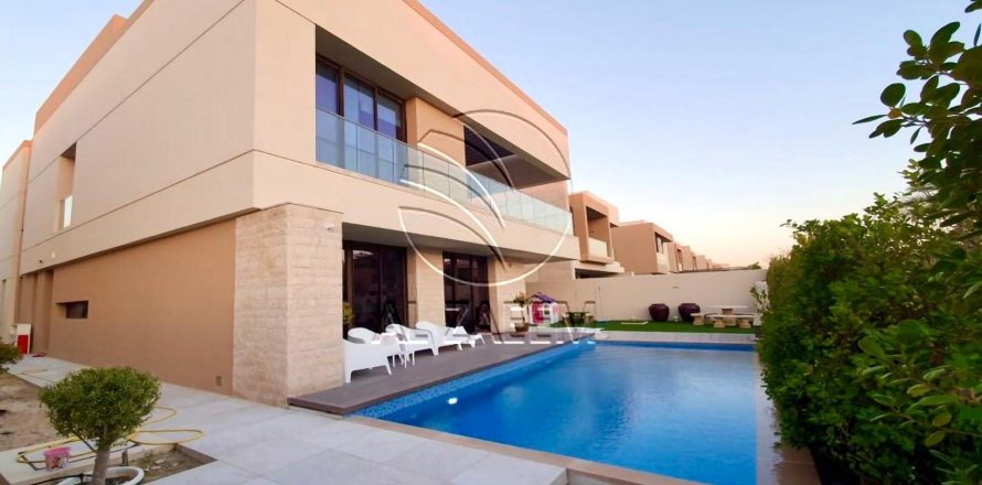 阿联酋 Abu Dhabi Saadiyat Island 别墅 5 卧, 851 平方米 , 编号 615972