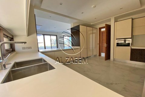阿联酋 Abu Dhabi Saadiyat Island 待租 : 5 卧, 851 平方米 , 编号615972 - 照片 4