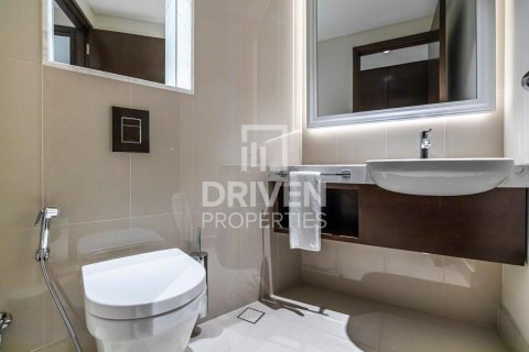 Downtown Dubai (Downtown Burj Dubai), Dubai, UAE의 임대용 아파트 침실 2개, 135제곱미터 번호 603327 - 사진 12