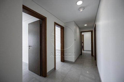 Dupleks në Al Raha Beach, Abu Dhabi, Emiratet e Bashkuara Arabe 3 dhoma gjumi, 348 m2. № 615439 - Foto 4