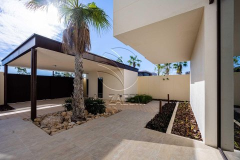 Villa on the Saadiyat Island, Abu Dhabi, UAE 4 bedrooms, 732 sq.m. № 615443 - photo 4