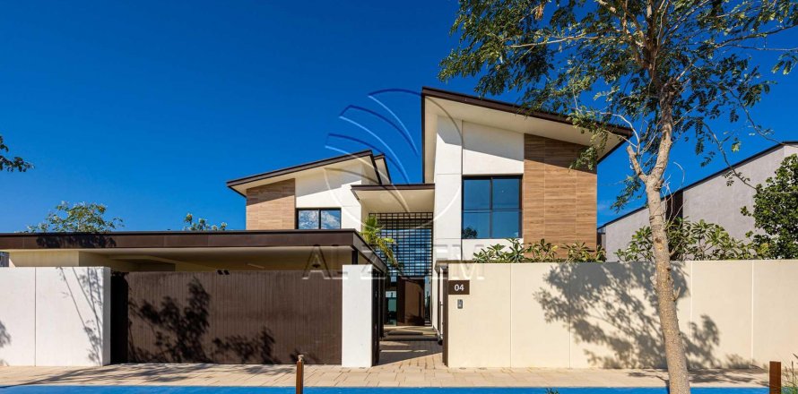Villa on the Saadiyat Island, Abu Dhabi, UAE 4 bedrooms, 732 sq.m. № 615443