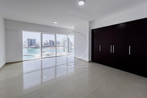 Apartment in Al Reem Island, Abu Dhabi, UAE 2 bedrooms, 186 sq.m. № 615677 - photo 8