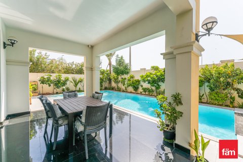 Vila u gradu Dubai, UAE 4 spavaće sobe, 599.8 m2 Br. 632909 - Slika 11