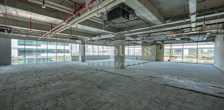 Офіс в Sheikh Zayed Road, Дубай, ОАЕ 438.923м2 № 589082
