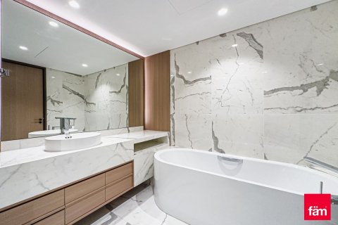 Duplex in Zabeel, Dubai, UAE 2 bedrooms, 222.2 sq.m. № 573599 - photo 6
