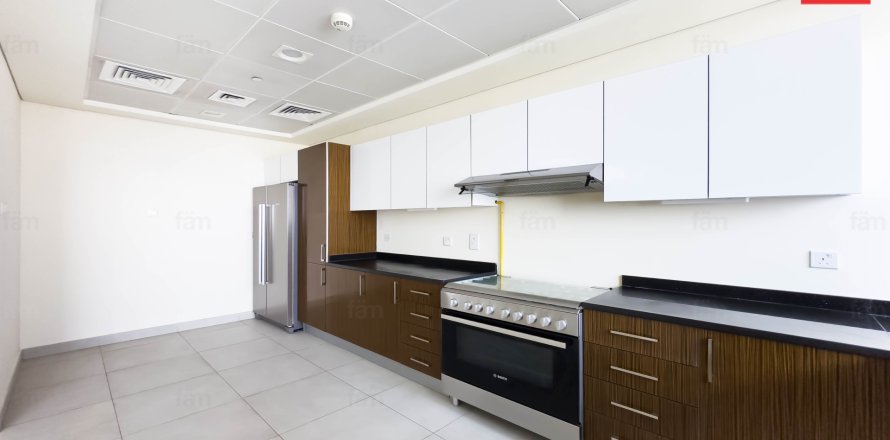 Apartment sa Dubai Marina, UAE 3 silid-tulugan, 227.2 sq.m. № 632748