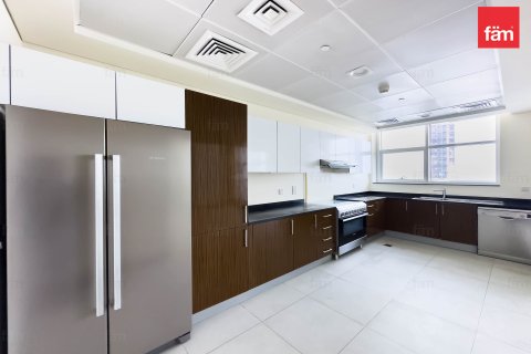 Apartment sa Dubai Marina, UAE 3 silid-tulugan, 227.2 sq.m. № 632748 - larawan 8