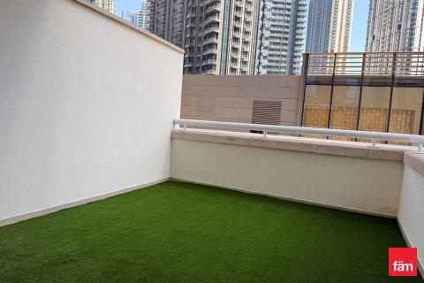 Apartment til salg i Downtown Dubai (Downtown Burj Dubai), Dubai, UAE 2 soveværelser, 135.9 kvm № 621731 - foto 16
