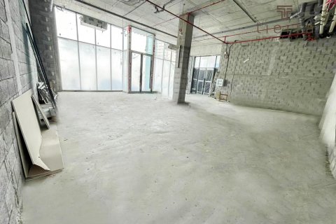 Dyqan në Arjan, Dubai, Emiratet e Bashkuara Arabe 73.4 m2. № 569260 - Foto 1