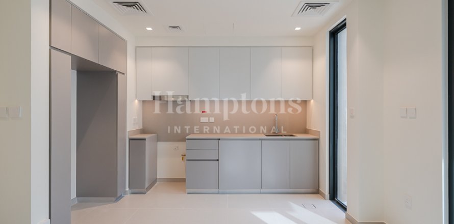 Townhouse in Dubai South (Dubai World Central), UAE 3 bedrooms, 181.904 sq.m. № 583867
