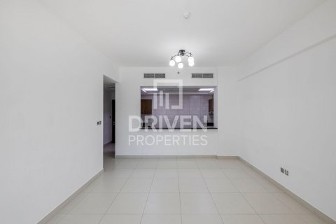 Bangunan di Jumeirah Village Circle, Dubai, UAE 8175 meter persegi № 602866 - foto 10