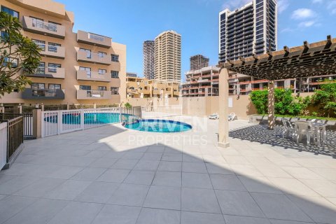 Bangunan di Jumeirah Village Circle, Dubai, UAE 8175 meter persegi № 602866 - foto 16