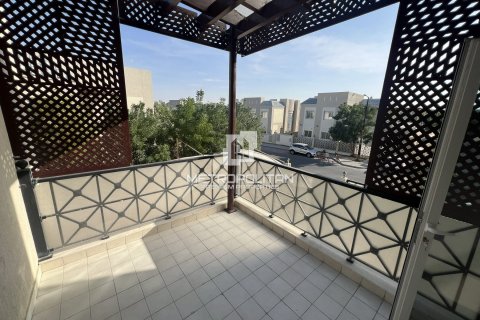 Vilë në Living Legends, Dubai, Emiratet e Bashkuara Arabe 6 dhoma gjumi, 753 m2. № 592778 - Foto 8