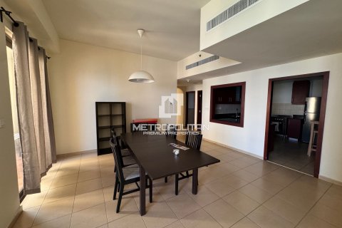 Apartment in Jumeirah Beach Residence, Dubai, UAE 3 bedrooms, 182 sq.m. № 592780 - photo 1