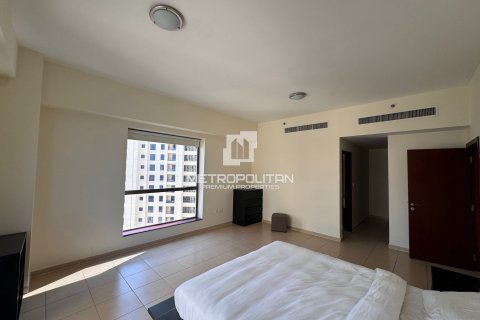Apartment in Jumeirah Beach Residence, Dubai, UAE 3 bedrooms, 182 sq.m. № 592780 - photo 2