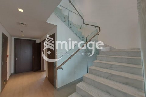 Shtëpi në qytet në Yas Island, Abu Dhabi, Emiratet e Bashkuara Arabe 3 dhoma gjumi, 329.3 m2. № 550282 - Foto 3