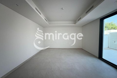 Vilë në Saadiyat Island, Abu Dhabi, Emiratet e Bashkuara Arabe 5 dhoma gjumi, 816 m2. № 597278 - Foto 4