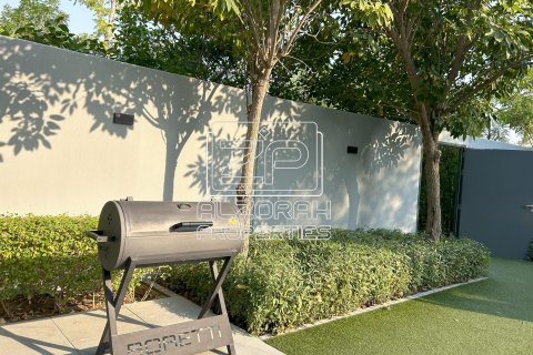 Vilë në Tilal City, Sharjah, Emiratet e Bashkuara Arabe 5 dhoma gjumi, 621 m2. № 574808 - Foto 23