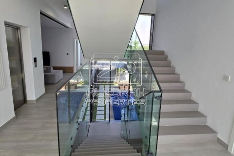 Vilë në Tilal City, Sharjah, Emiratet e Bashkuara Arabe 5 dhoma gjumi, 621 m2. № 574808 - Foto 10
