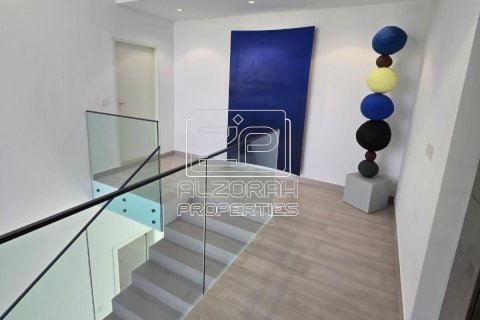 Vilë në Tilal City, Sharjah, Emiratet e Bashkuara Arabe 5 dhoma gjumi, 621 m2. № 574808 - Foto 11