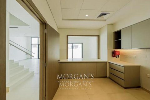 Townhouse in Al Furjan, Dubai, UAE 3 bedrooms, 263.5 sq.m. № 544290 - photo 33