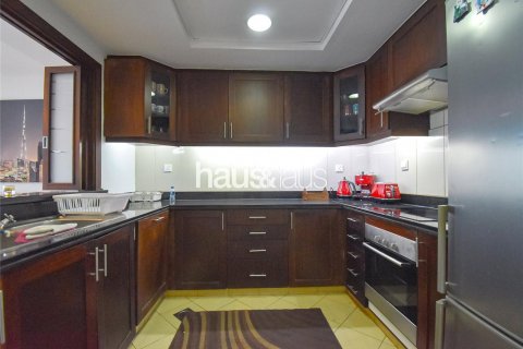 Apartmen di The Views, Dubai, UAE 2 bilik tidur, 118 meter persegi № 626546 - foto 3