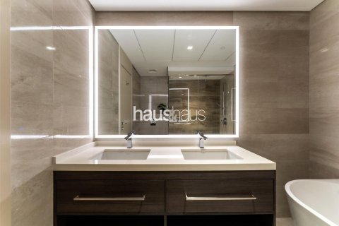 Apartment in Jumeirah Lake Towers, Dubai, UAE 2 bedrooms, 135 sq.m. № 626545 - photo 20