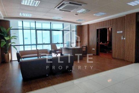 Factory in Dubai, UAE 8406 sq.m. № 623568 - photo 16