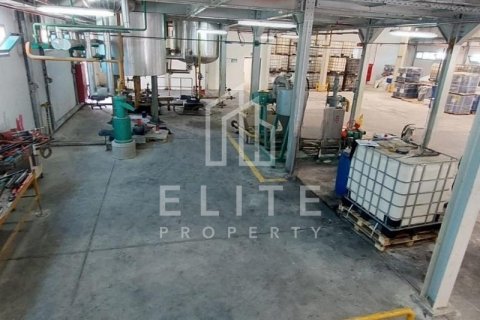 Factory in Dubai, UAE 8406 sq.m. № 623568 - photo 28
