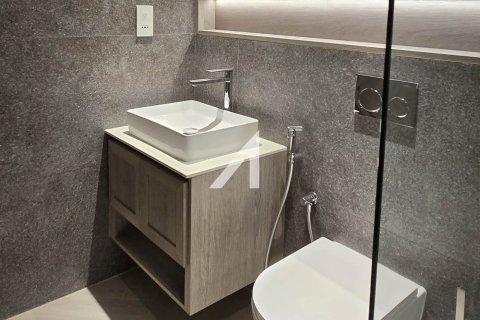 Apartment in Jumeirah Village Circle, Dubai, UAE 1 room, 39.5 sq.m. № 623803 - photo 4