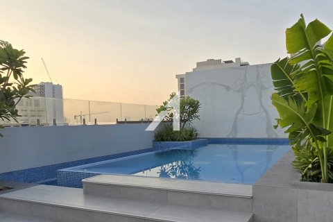 Apartment in Jumeirah Village Circle, Dubai, UAE 1 room, 39.5 sq.m. № 623803 - photo 5