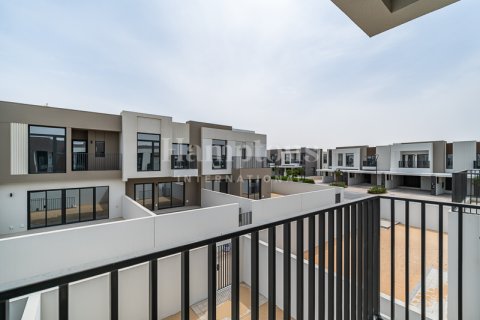 Shtëpi në qytet në Dubai South (Dubai World Central), Emiratet e Bashkuara Arabe 3 dhoma gjumi, 177.00529881 m2. № 590586 - Foto 19
