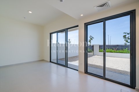 Villa para arrendamento em Dubai South (Dubai World Central), Dubai, EAU 3 quartos, 174.65764000 m2 № 590582 - foto 2