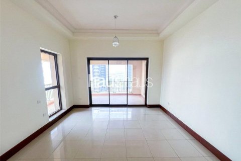 Apartment in Palm Jumeirah, Dubai, UAE 2 bedrooms, 175 sq.m. № 625802 - photo 3