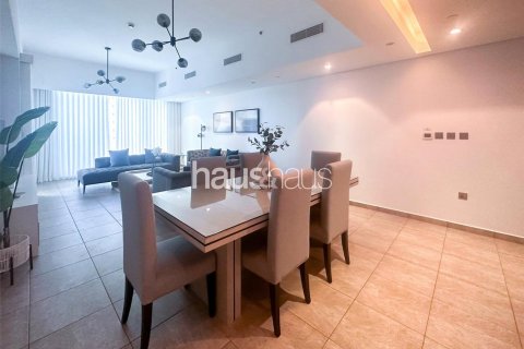 Apartmen di Palm Jumeirah, Dubai, UAE 2 bilik tidur, 180 meter persegi № 625800 - foto 3